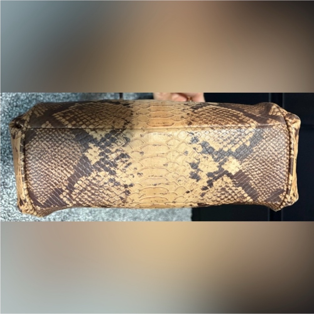 COACH Brown Python Embossed Leather Bennet Bag with Crossbody Strap $385 Retail - Picture 9 of 16